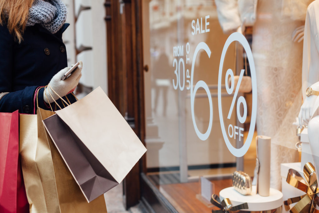 Aufkleber an Schaufenster